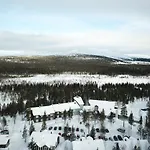 Yllaesrinne Ylläsjärvi