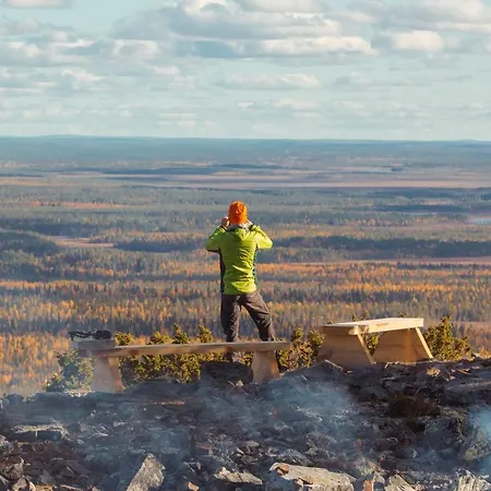 فندق Yllaesrinne