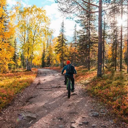 فندق Yllaesrinne Ylläsjärvi