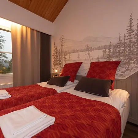 فندق Yllaesrinne 3*