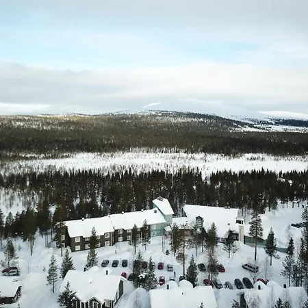 Yllaesrinne Yllasjarvi