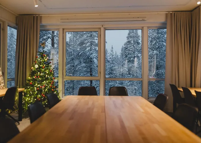 Hotel Yllaesrinne 3*